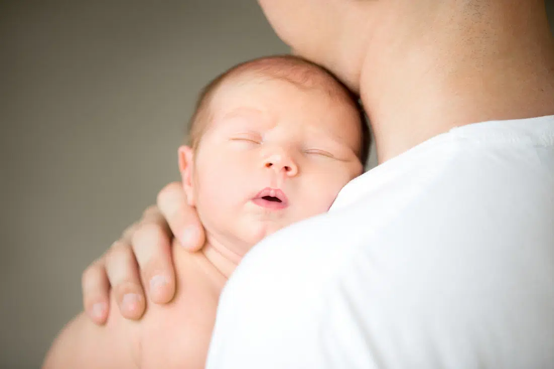 Baby van 6 weken wil maar weinig slapen overdag