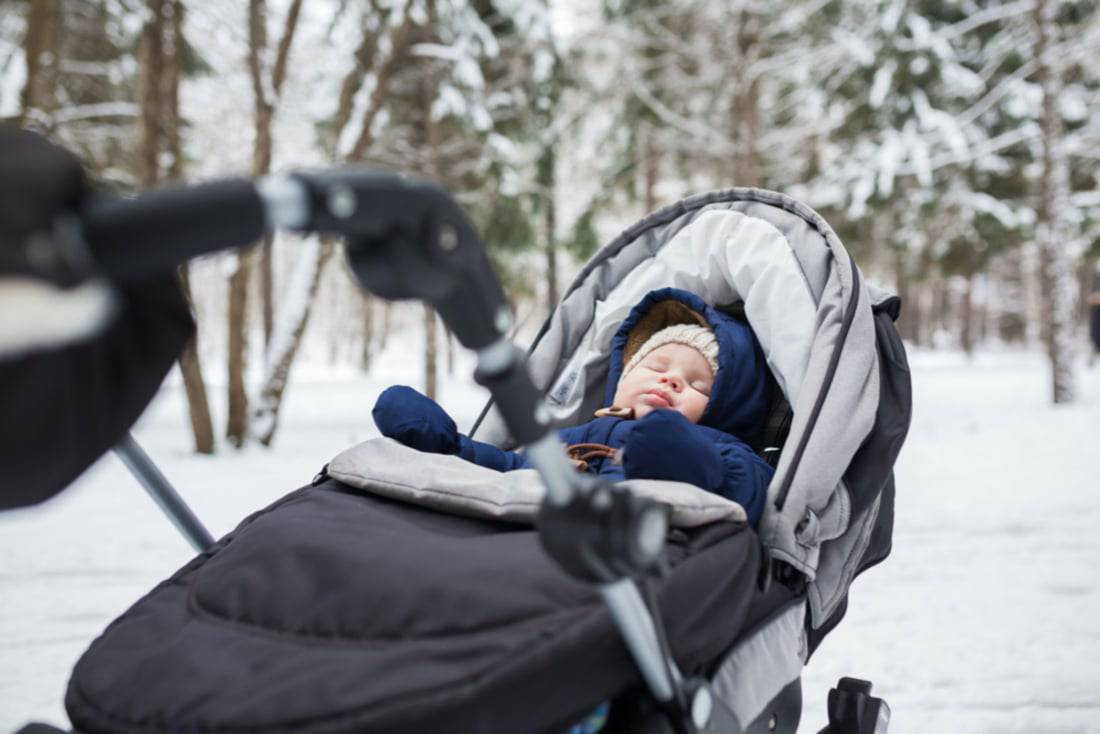 Baby buiten laten slapen: is dit gezond en veilig?