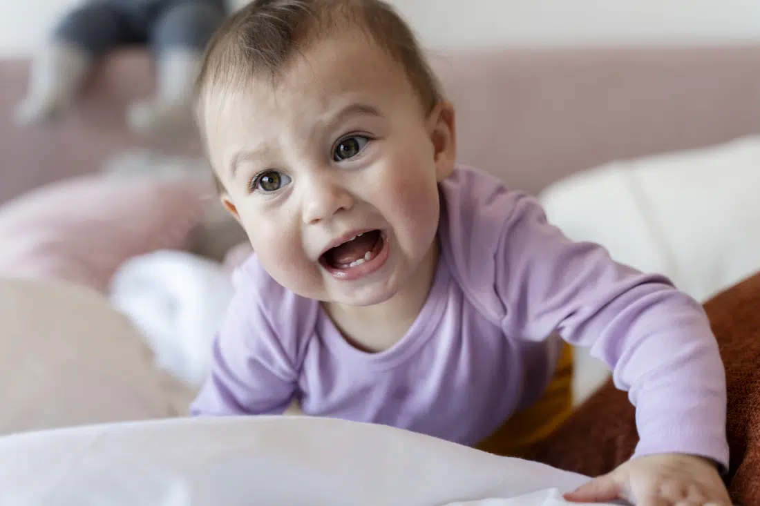 hoesten tijdens slaap baby - slaaptipsvoorbabys