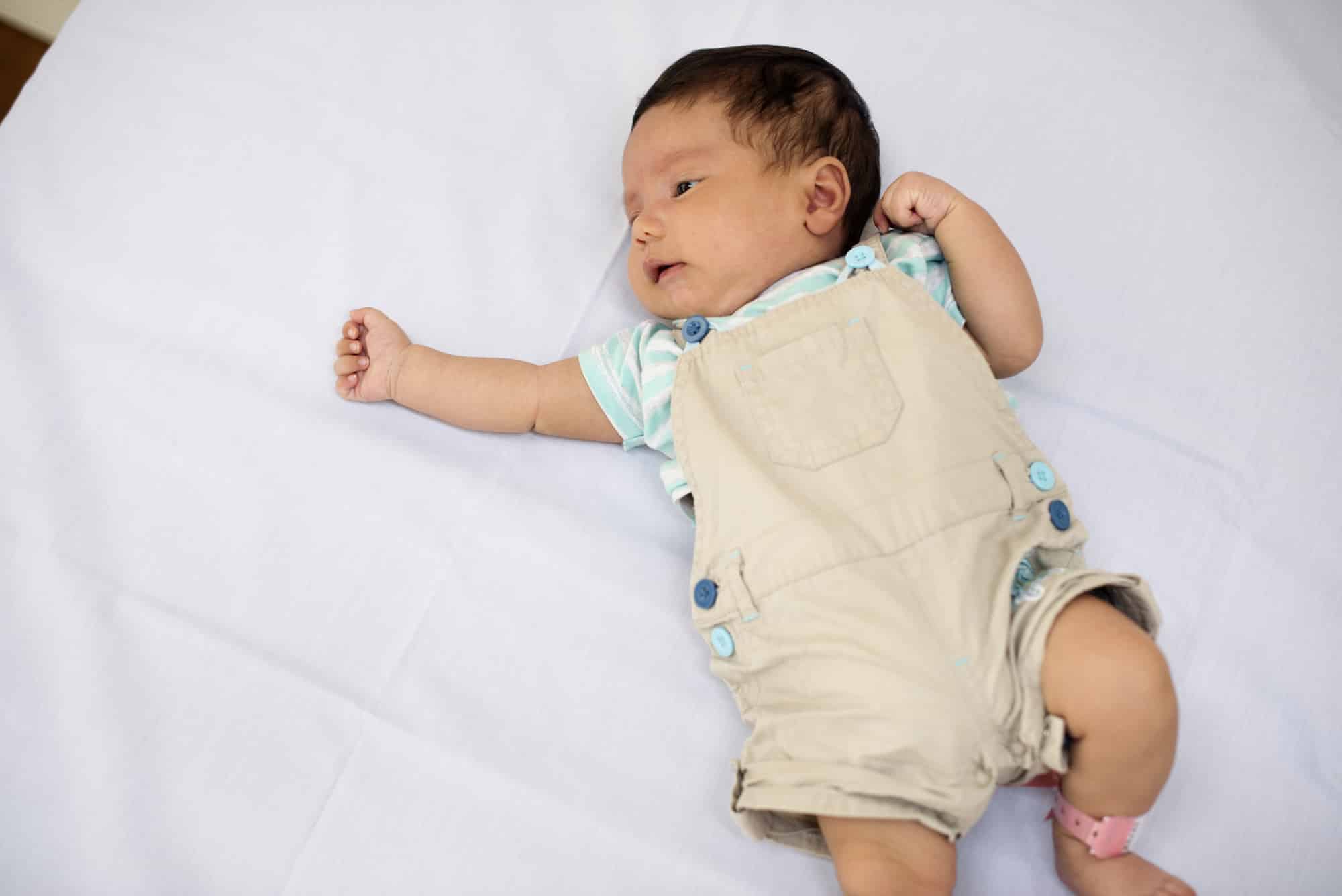 Het is goedkoop Wiskunde mei Baby omrollen stimuleren | Slaaptipsvoorbabys