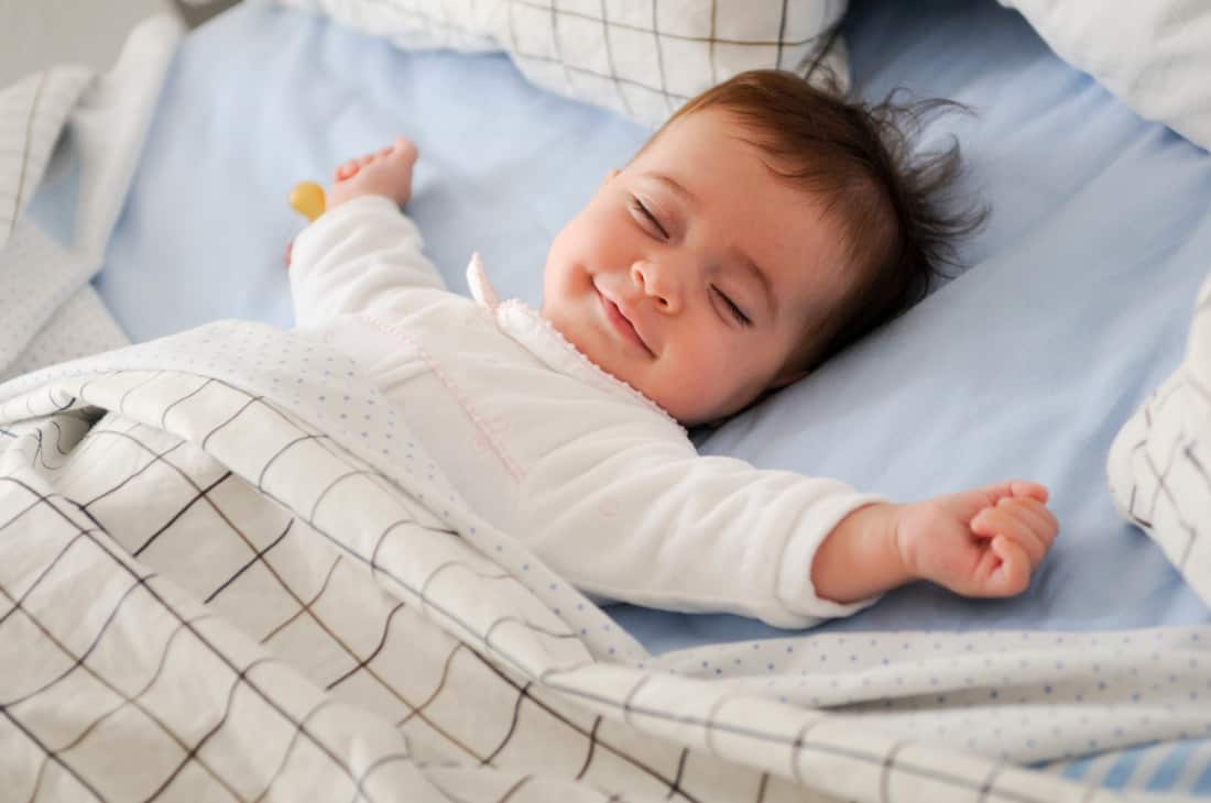 6-8 maanden: Is het tijd om een dutje te laten vallen?